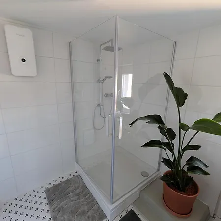 Haus Haiderbach Naehe A3 アパート Wittgert